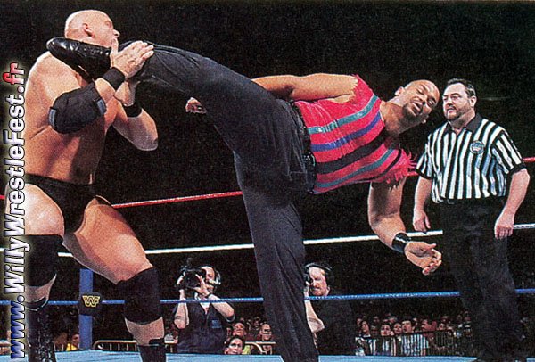 WrestleMania_12_-_Savio_Vega_Vs_Steve_Austin_02.jpg