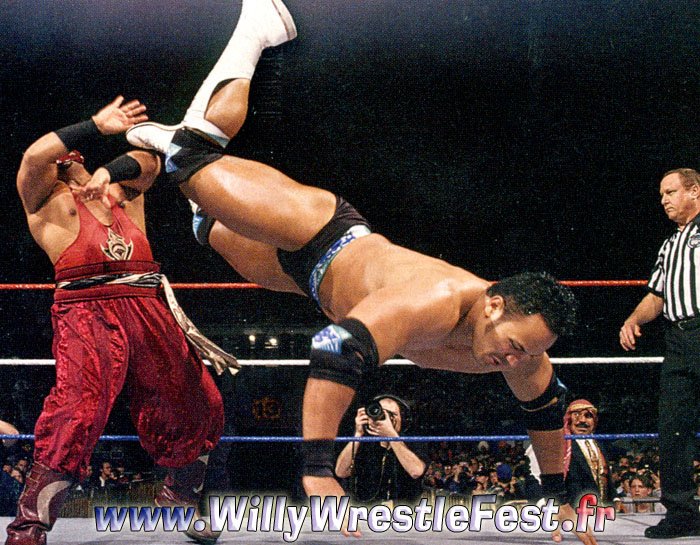 Wrestlemania_13_-_The_Rock_Vs_The_Sultan_01.jpg